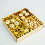 Набор елочных украшений золотой (шары, колокольчики, барабаны, леденцы) (цена за 18 шт.) в коробке